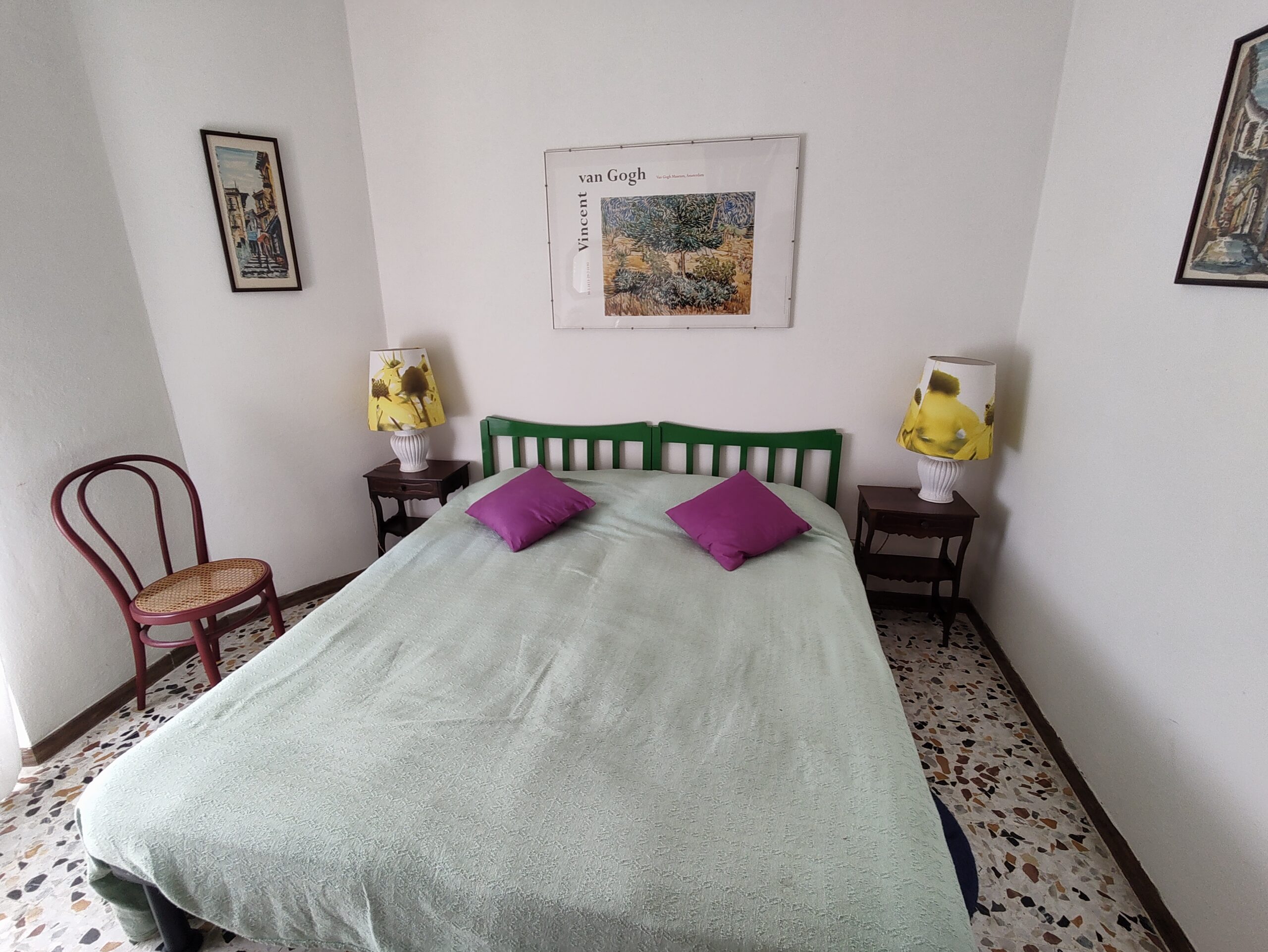 Image gallery image