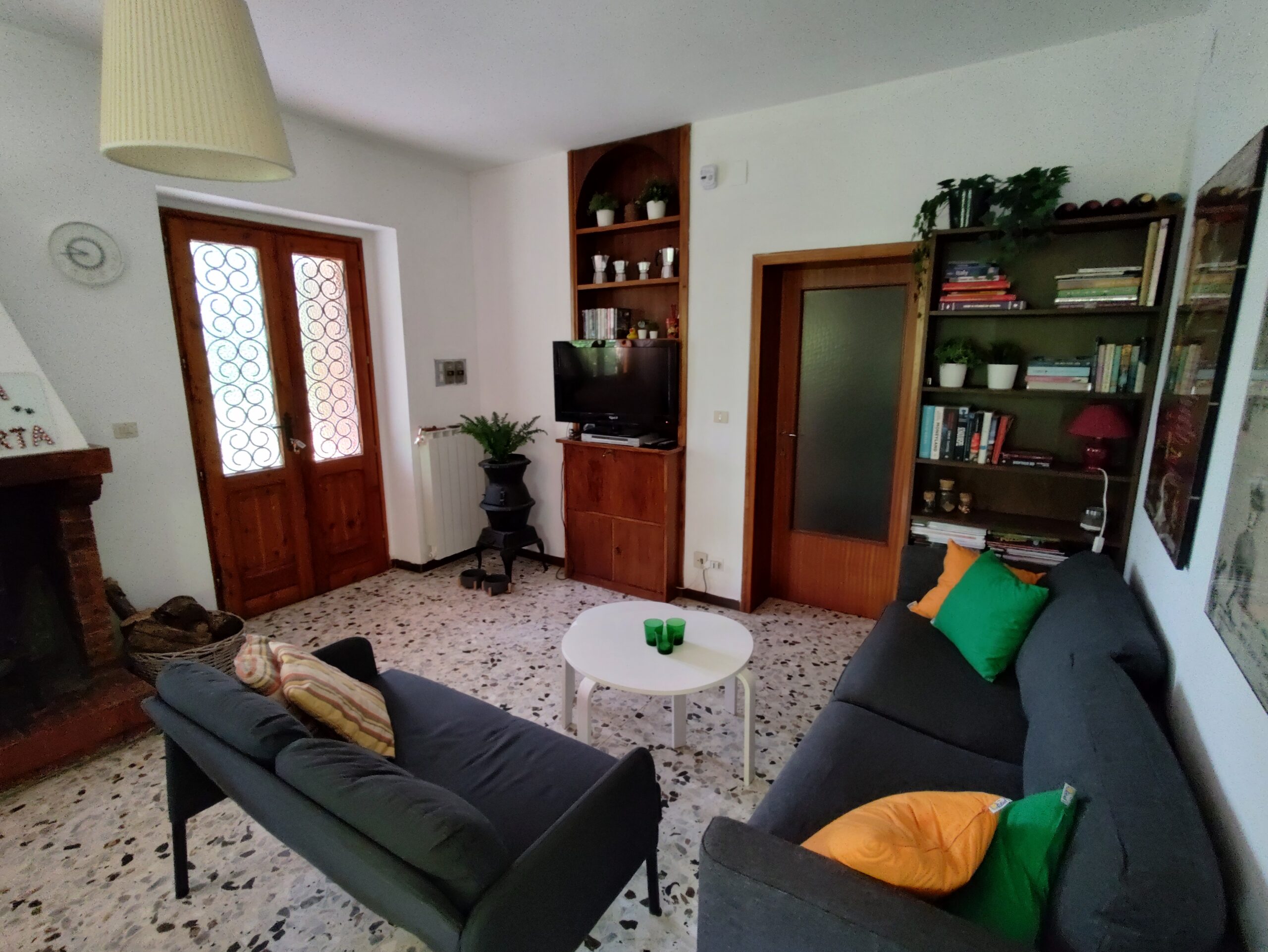 Image gallery image
